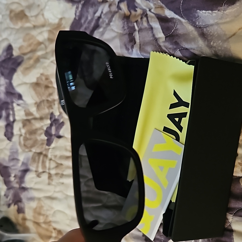 NWT Quay Australia Sunglasses Night Cap Matte Black Black Polarized Lens - Picture 8 of 10